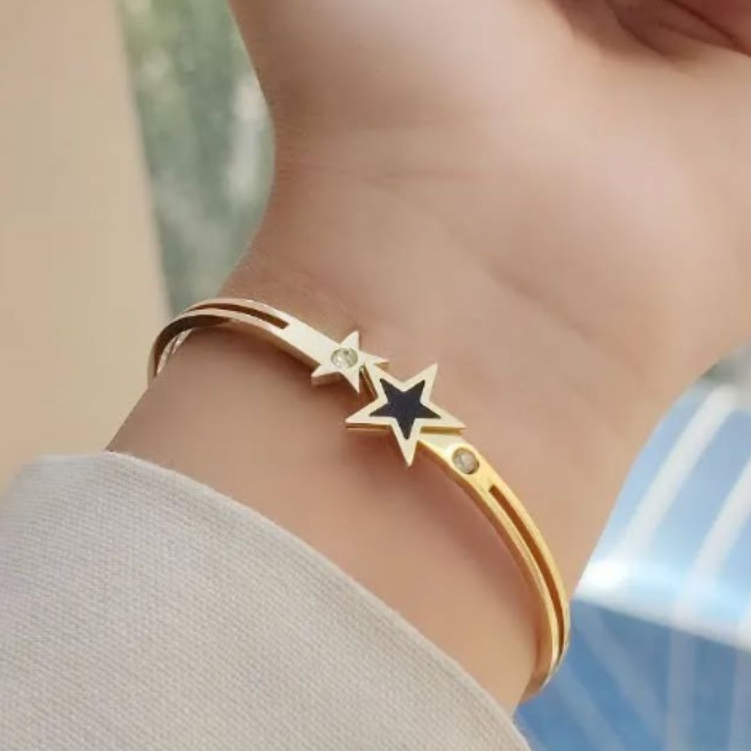 Twinkling Star Bracelet